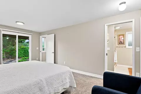 Bedroom - 2652 E 33rd Ave, Spokane, WA 99223 photo 3 of 9