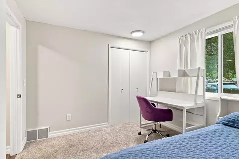 Bedroom - 2652 E 33rd Ave, Spokane, WA 99223 photo 5 of 9