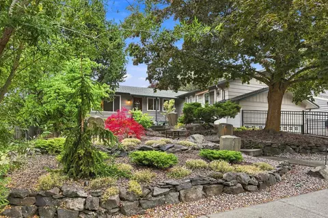 Exterior - 2652 E 33rd Ave, Spokane, WA 99223 photo 8 of 8