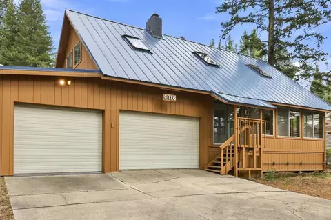 4616 Julius Rd, Loon Lake, WA 99148