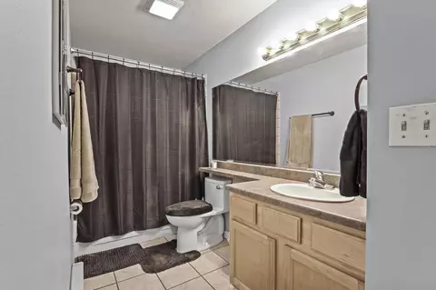 Bath - 310 E Weile Ave, Spokane, WA 99208 photo 1 of 2