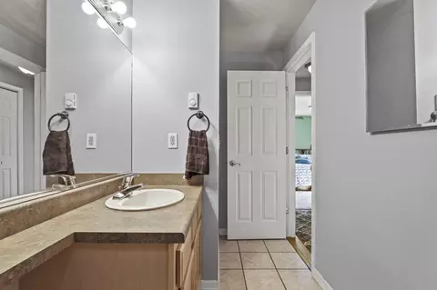 Bath - 310 E Weile Ave, Spokane, WA 99208 photo 2 of 2