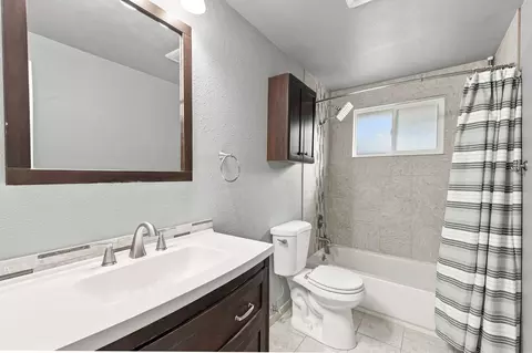 Bath - 10104 E 13th Ave, Spokane, WA 99206 photo 1 of 1