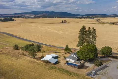 15110 E Stoughton Rd, Valleyford, WA 99036