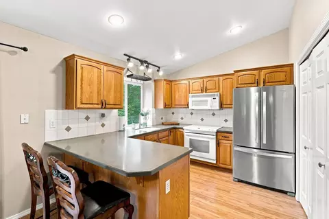 Kitchen - 5516 E Birkenhead Ln, Colbert, WA 99005 photo 1 of 3