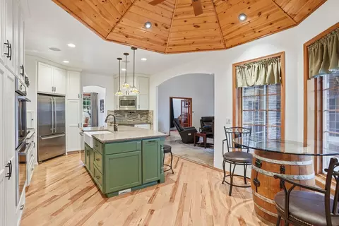 Kitchen - 507 E Ziegler Ln, Colbert, WA 99005 photo 2 of 3