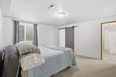 Bedroom - 507 E Ziegler Ln, Colbert, WA 99005 photo 4 of 5