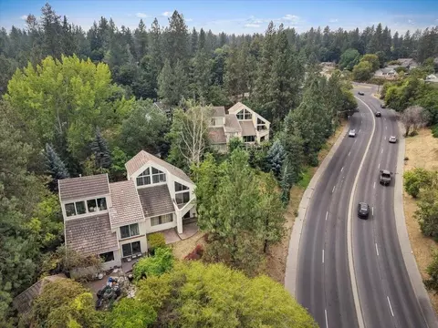 View/Area - 3313 E 12th Ave, Spokane, WA 99202 photo 2 of 3