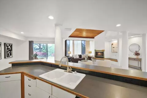 Kitchen - 3313 E 12th Ave, Spokane, WA 99202 photo 4 of 4
