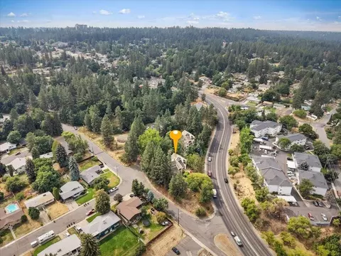View/Area - 3313 E 12th Ave, Spokane, WA 99202 photo 3 of 3