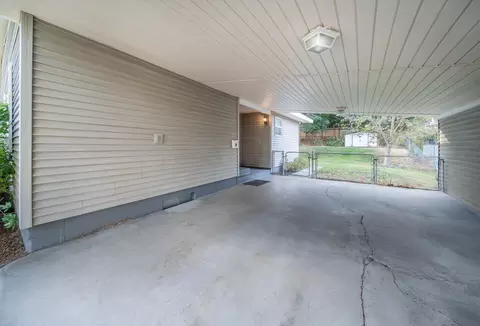 Exterior - 3906 E 15th Ave, Spokane, WA 99223 photo 8 of 8