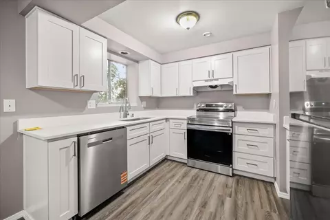 Kitchen - 3112 E 29th Ave, Spokane, WA 99223 photo 2 of 5