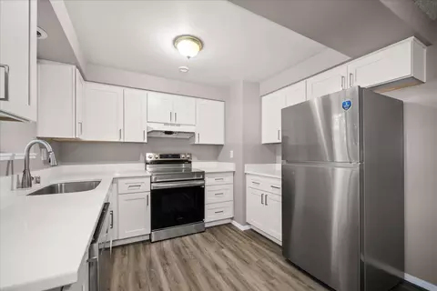 Kitchen - 3112 E 29th Ave, Spokane, WA 99223 photo 4 of 5