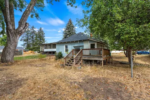 Exterior - 3924 E 28th Ave, Spokane, WA 99223 photo 4 of 8