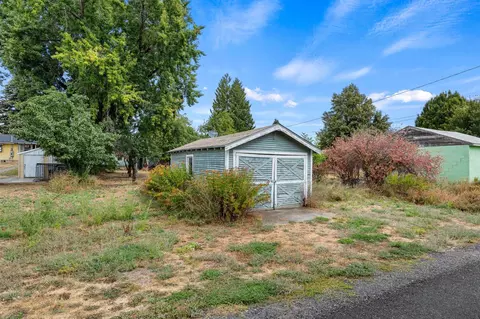 Exterior - 3924 E 28th Ave, Spokane, WA 99223 photo 8 of 8