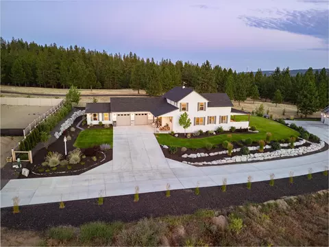 60872 Westview Dr, Nine Mile Falls, WA 99026