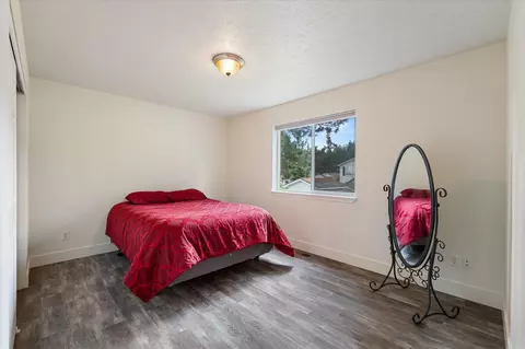 Bedroom - 4624 E 14th Ave, Spokane Valley, WA 99212 photo 1 of 2