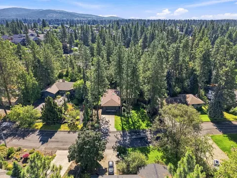 View/Area - 1924 E 23rd Ave, Spokane, WA 99203 photo 4 of 4