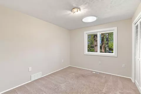Bedroom - 1924 E 23rd Ave, Spokane, WA 99203 photo 5 of 6