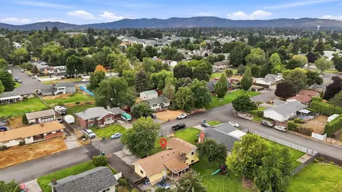 View/Area - 14515 E 7th Ave, Spokane Valley, WA 99216 photo 2 of 4