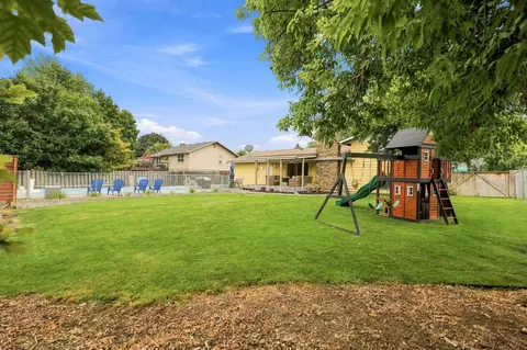 Exterior - 14515 E 7th Ave, Spokane Valley, WA 99216 photo 12 of 13