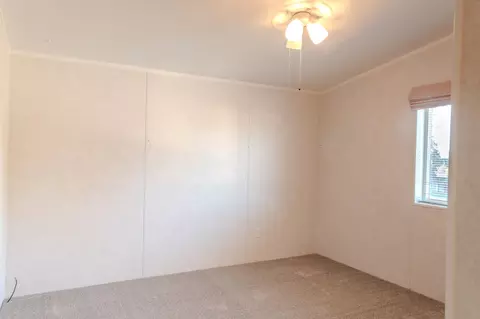 Bedroom - 7304 E 5th Ave, Spokane Valley, WA 99212 photo 2 of 5