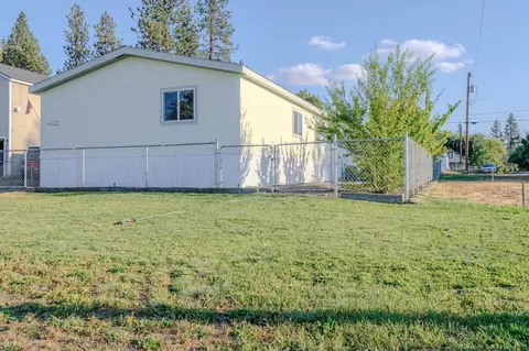 Exterior - 7304 E 5th Ave, Spokane Valley, WA 99212 photo 2 of 3