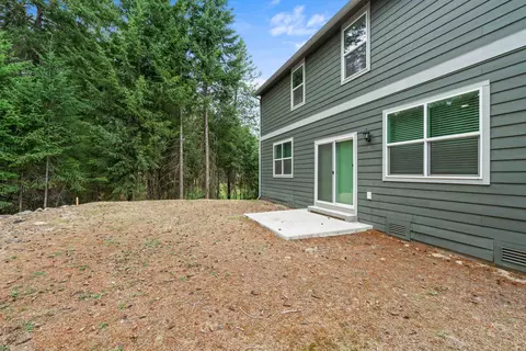 Exterior - 1106 E Silver Pine Rd, Colbert, WA 99005 photo 7 of 9