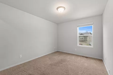 Bedroom - 1106 E Silver Pine Rd, Colbert, WA 99005 photo 5 of 5