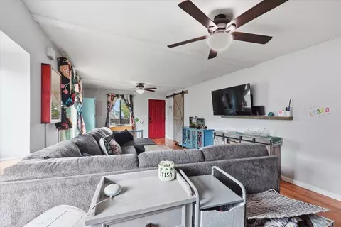 Living - 2107 E Sinto Ave, Spokane, WA 99202 photo 1 of 1