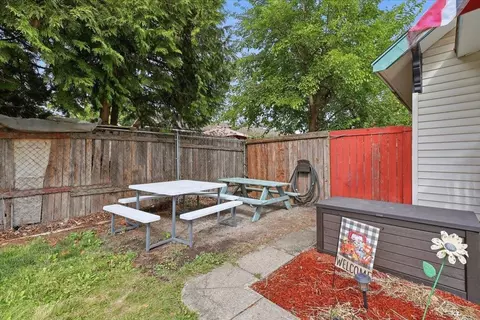 Exterior - 2107 E Sinto Ave, Spokane, WA 99202 photo 3 of 6