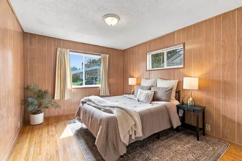 Bedroom - 421 E 28th Ave, Spokane, WA 99203 photo 1 of 7