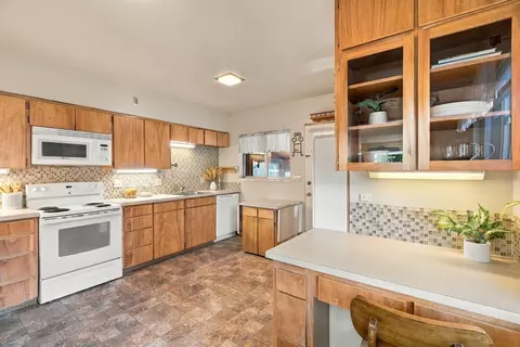 Kitchen - 421 E 28th Ave, Spokane, WA 99203 photo 1 of 4