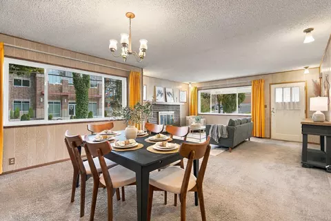 Dining - 421 E 28th Ave, Spokane, WA 99203 photo 3 of 4