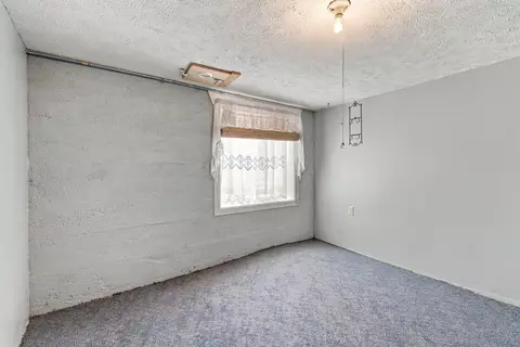 Bedroom - 421 E 28th Ave, Spokane, WA 99203 photo 5 of 7