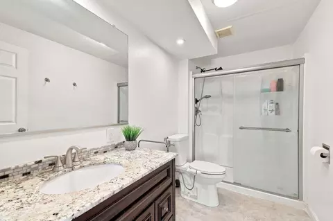 Bath - 3227 E Garnet Ave, Spokane, WA 99217 photo 1 of 2