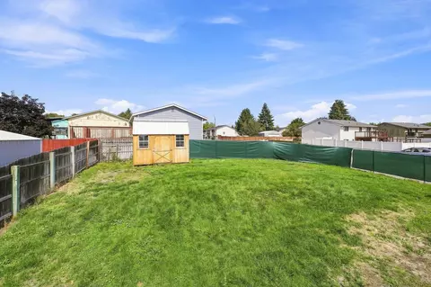 Exterior - 3227 E Garnet Ave, Spokane, WA 99217 photo 4 of 9