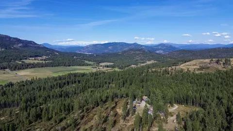 2231 Blue Creek Locke Rd, Addy, WA 99101