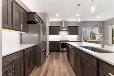 Kitchen - 213 E Sapphire Ln, Spokane, WA 99208 photo 2 of 5