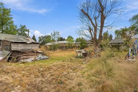 Exterior - 7112 E Fairview Ave, Spokane Valley, WA 99212 photo 4 of 6