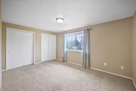Bedroom - 1427 E 35th Ave, Spokane, WA 99203 photo 1 of 4