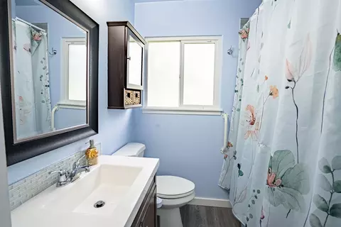 Bath - 1201 E 36th Ave, Spokane, WA 99203 photo 1 of 1