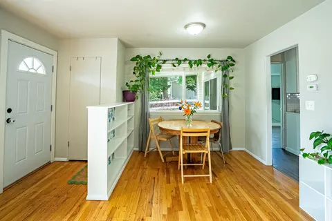Entry Way - 1201 E 36th Ave, Spokane, WA 99203 photo 1 of 1