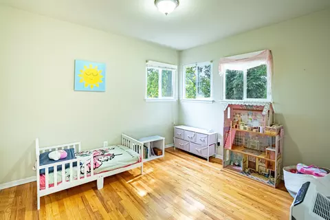 Bedroom - 1201 E 36th Ave, Spokane, WA 99203 photo 1 of 4