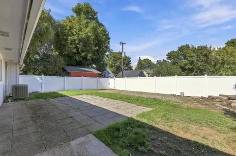 Exterior - 411 E 7th Ave, Spokane, WA 99202 photo 2 of 4