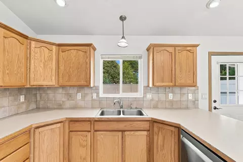 Kitchen - 411 E 7th Ave, Spokane, WA 99202 photo 1 of 3
