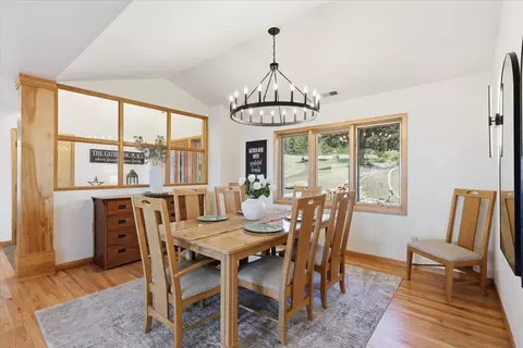 Dining - 16211 E Jacobs Ln, Spokane, WA 99217 photo 1 of 2