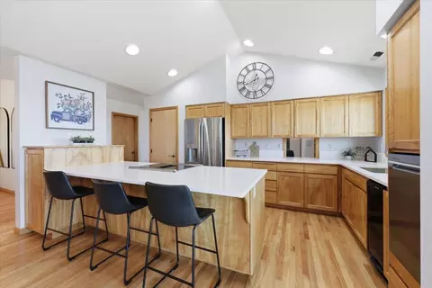 Kitchen - 16211 E Jacobs Ln, Spokane, WA 99217 photo 3 of 5