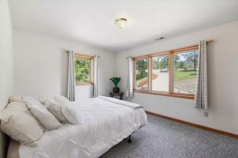 Bedroom - 16211 E Jacobs Ln, Spokane, WA 99217 photo 3 of 4