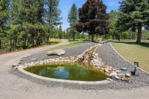 Exterior - 16211 E Jacobs Ln, Spokane, WA 99217 photo 4 of 7